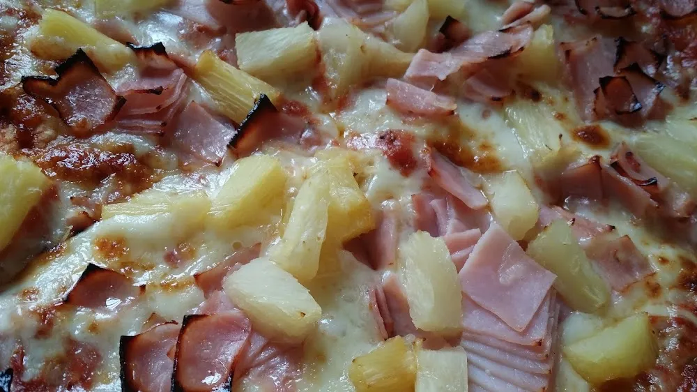 Hawaiian Pizza